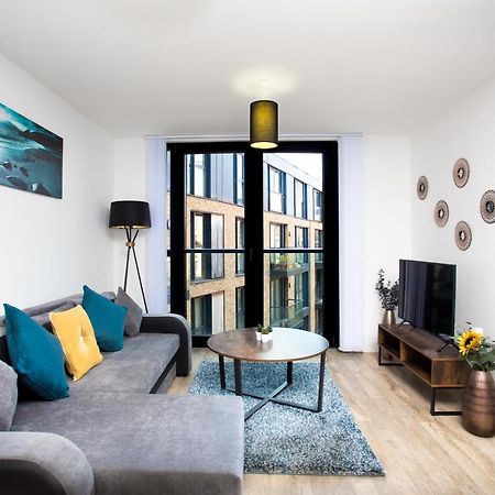 Absolute Stays On Essex - Chinatown - Hippodrome - Alexandra Theatre - Bull Ring - The Rep - B'Ham Intl Airport - Free Wifi - Free Parking - Contractors - Corporates Birmingham Buitenkant foto