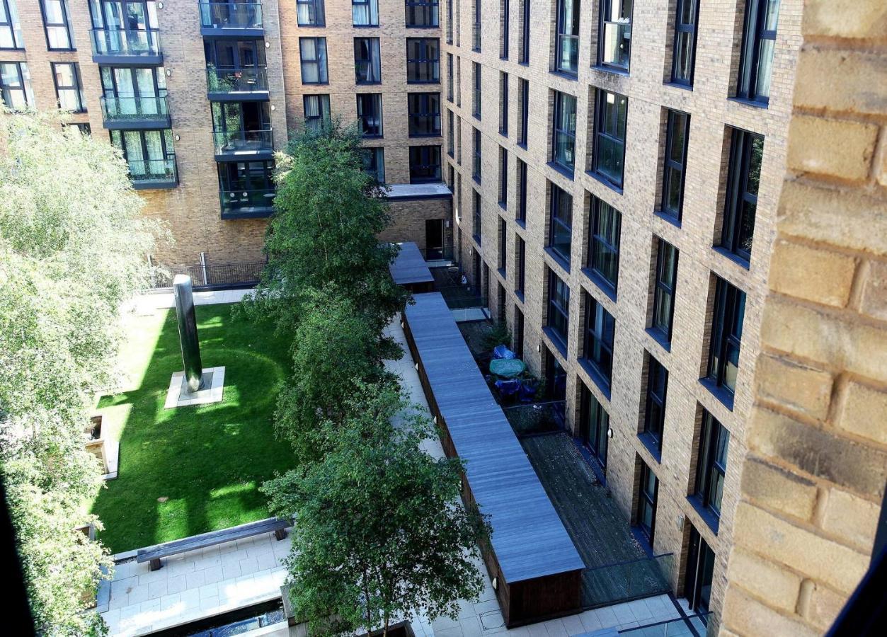 Absolute Stays On Essex - Chinatown - Hippodrome - Alexandra Theatre - Bull Ring - The Rep - B'Ham Intl Airport - Free Wifi - Free Parking - Contractors - Corporates Birmingham Buitenkant foto