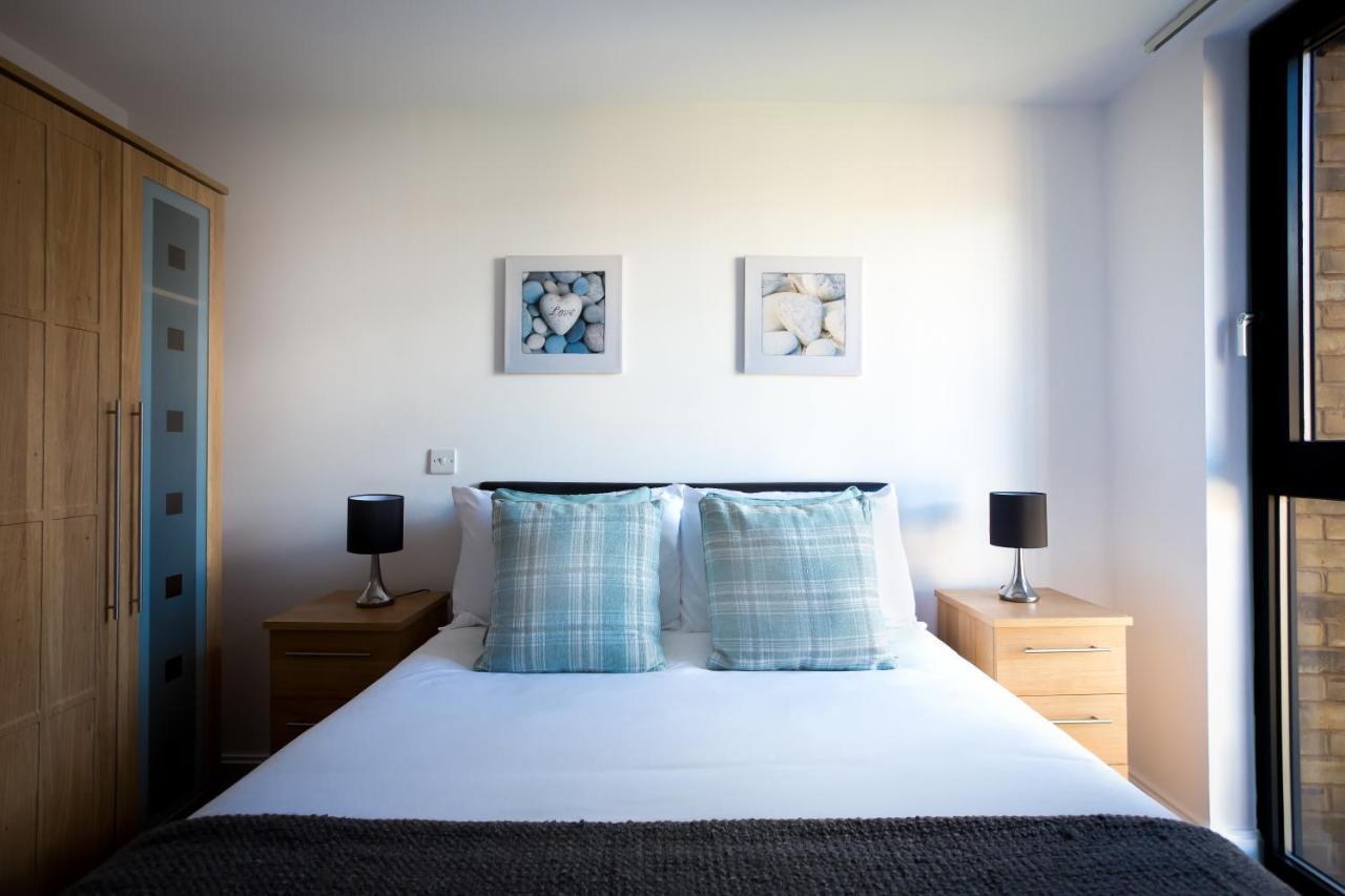 Absolute Stays On Essex - Chinatown - Hippodrome - Alexandra Theatre - Bull Ring - The Rep - B'Ham Intl Airport - Free Wifi - Free Parking - Contractors - Corporates Birmingham Buitenkant foto
