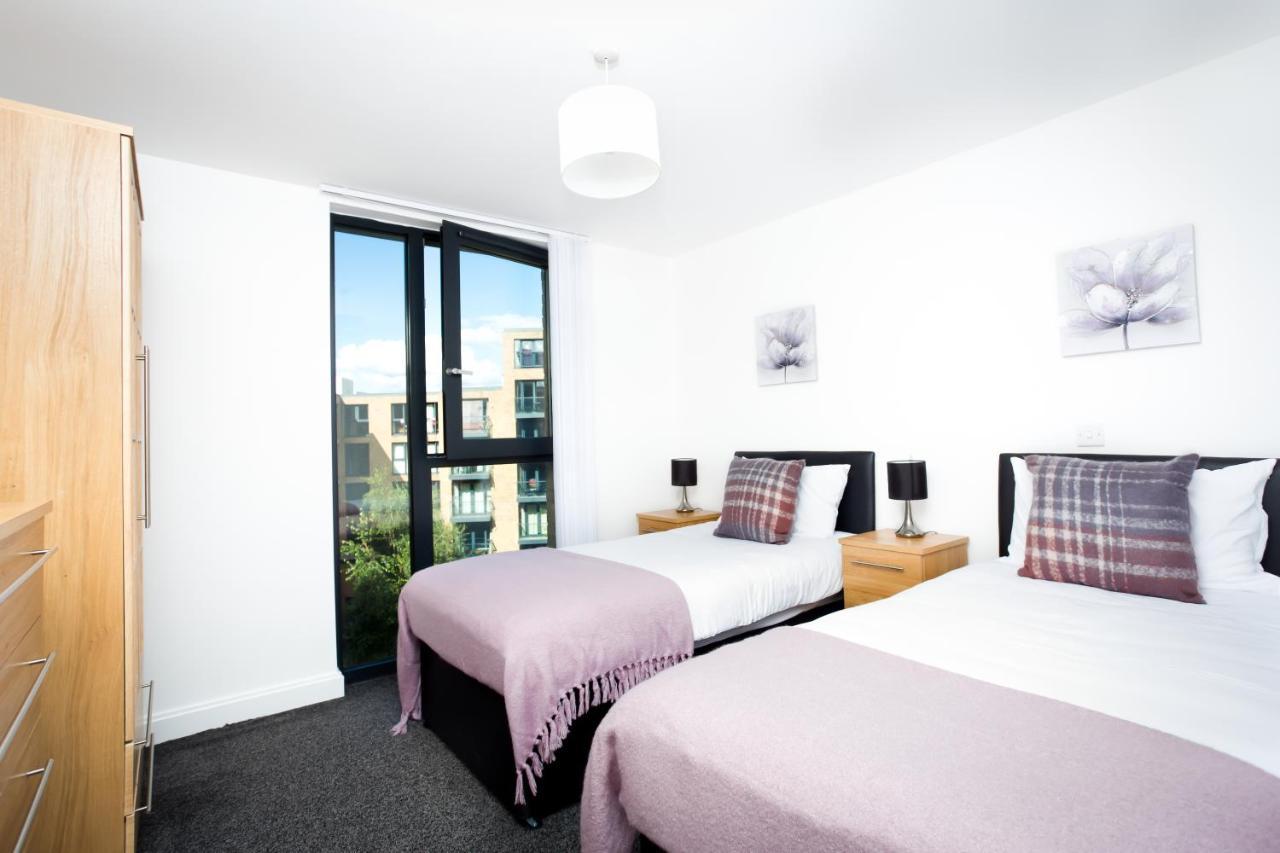 Absolute Stays On Essex - Chinatown - Hippodrome - Alexandra Theatre - Bull Ring - The Rep - B'Ham Intl Airport - Free Wifi - Free Parking - Contractors - Corporates Birmingham Buitenkant foto