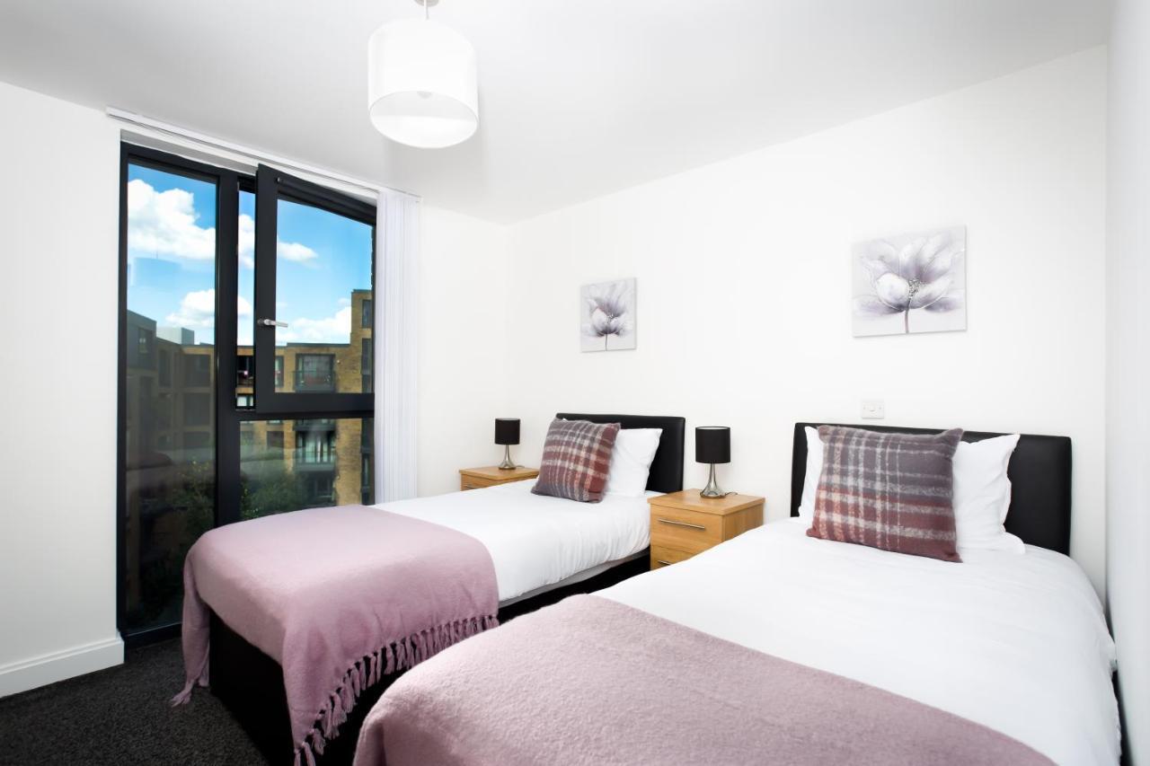 Absolute Stays On Essex - Chinatown - Hippodrome - Alexandra Theatre - Bull Ring - The Rep - B'Ham Intl Airport - Free Wifi - Free Parking - Contractors - Corporates Birmingham Buitenkant foto